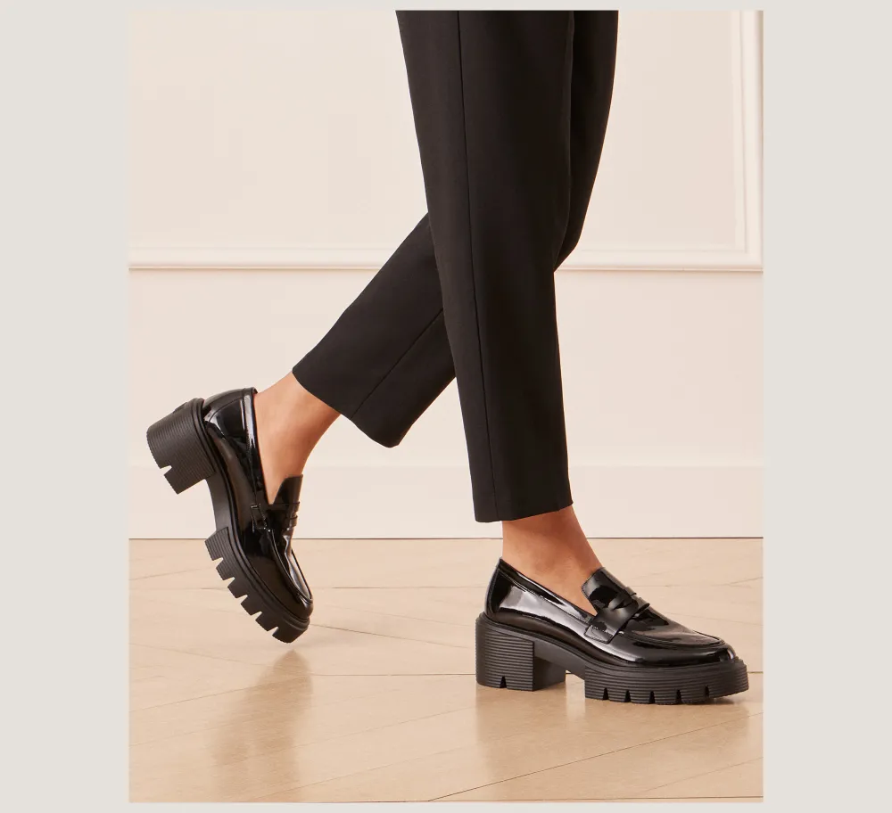 Stuart Weitzman The SW Extended Sizes Collection|Flats & Loafers-CHANGE LOCATION Patent leather/Black