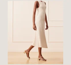 Stuart Weitzman Flat & Low Heel Sandals|Trending: Block Heels-CHANGE LOCATION Metallic woven leather/Light Gold